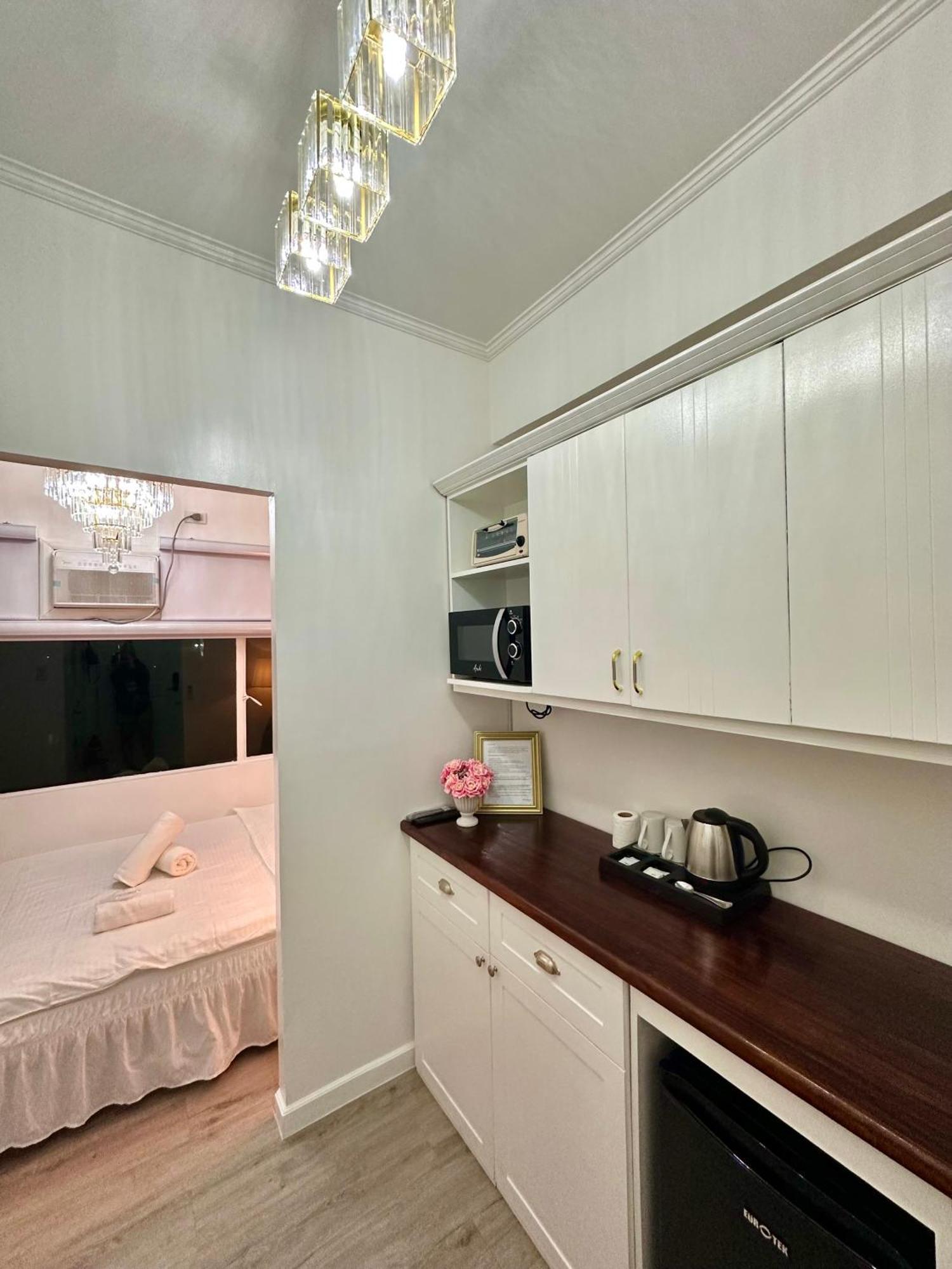 Studio Two Condominium, Alabang - Gold Fiber Wi-Fi -Netflix Ready 文珍俞巴市 外观 照片