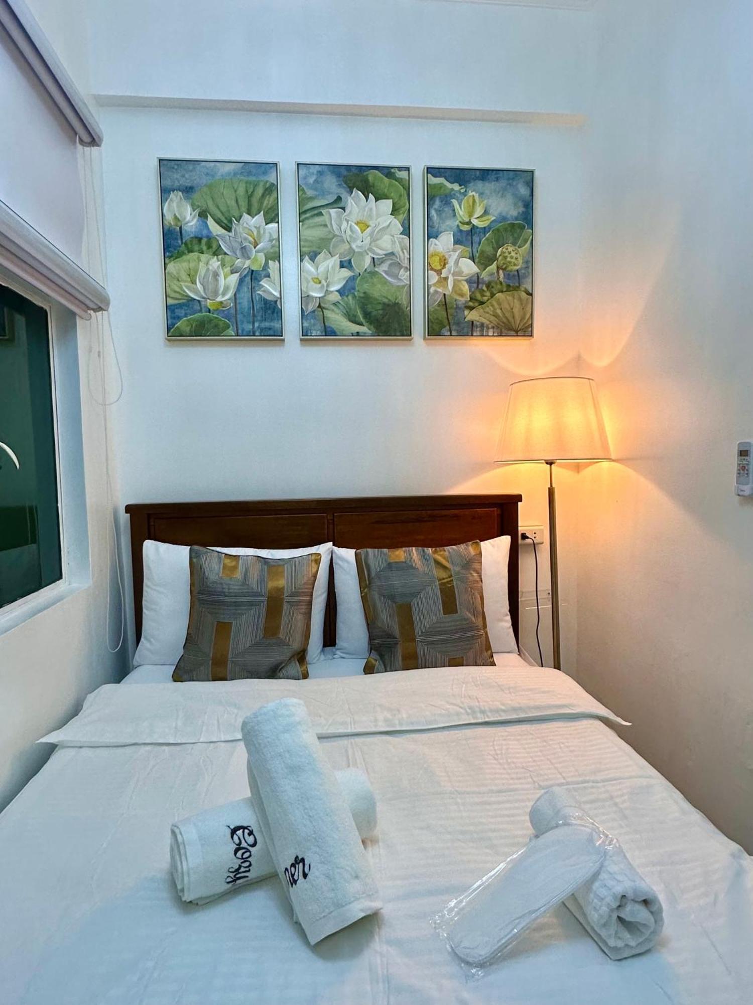 Studio Two Condominium, Alabang - Gold Fiber Wi-Fi -Netflix Ready 文珍俞巴市 外观 照片